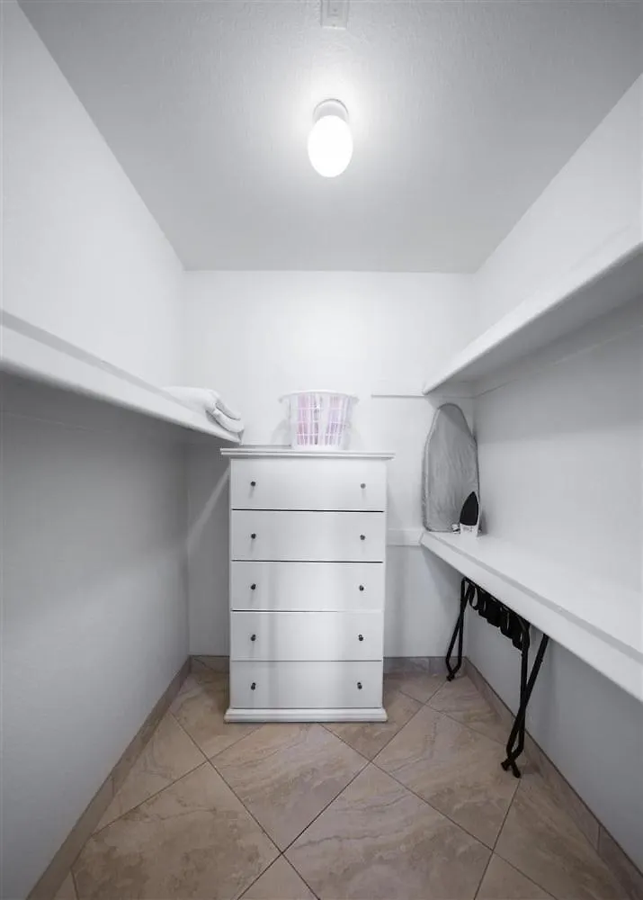 סקוטסדייל 122 Fully Furnished 1Br Suite-Prime Location 0*,